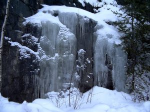 "Icefall". Licensed under Public Domain via Wikimedia Commons